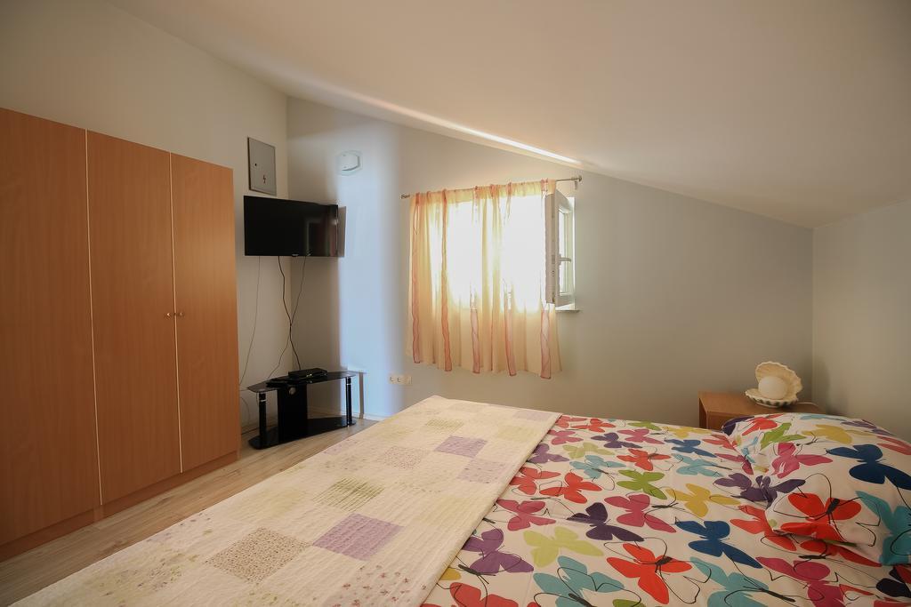 Apartment Ana Vodice Zewnętrze zdjęcie