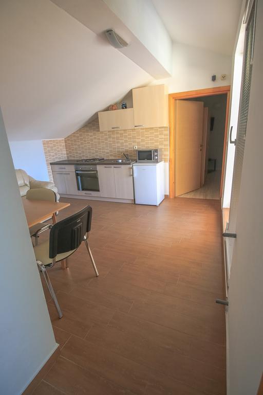 Apartment Ana Vodice Zewnętrze zdjęcie